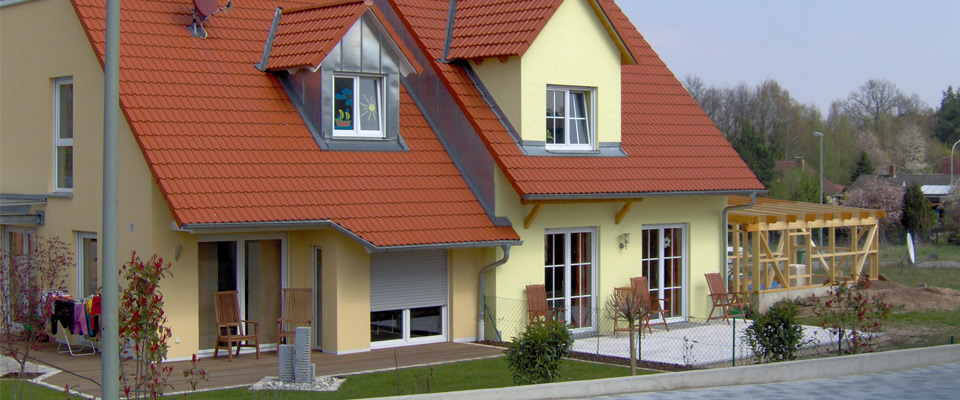 <a href="mehrfamilienhaeuser.htm">Mehrfamilienhäuser</a>