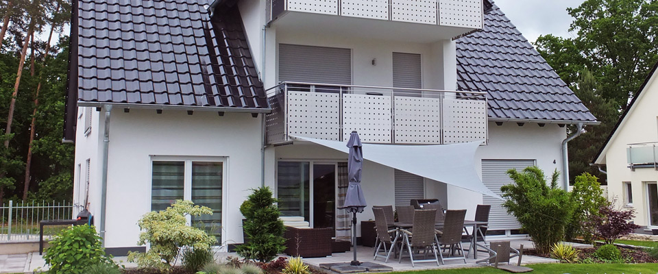 <a href="mehrfamilienhaeuser.htm">Mehrfamilienhäuser</a>